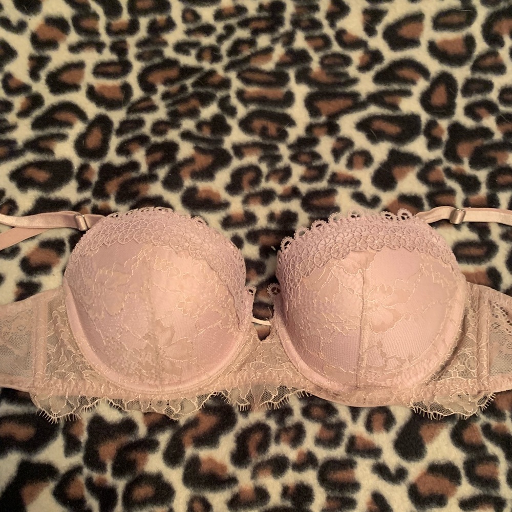 Victorias Secret Light pink bra